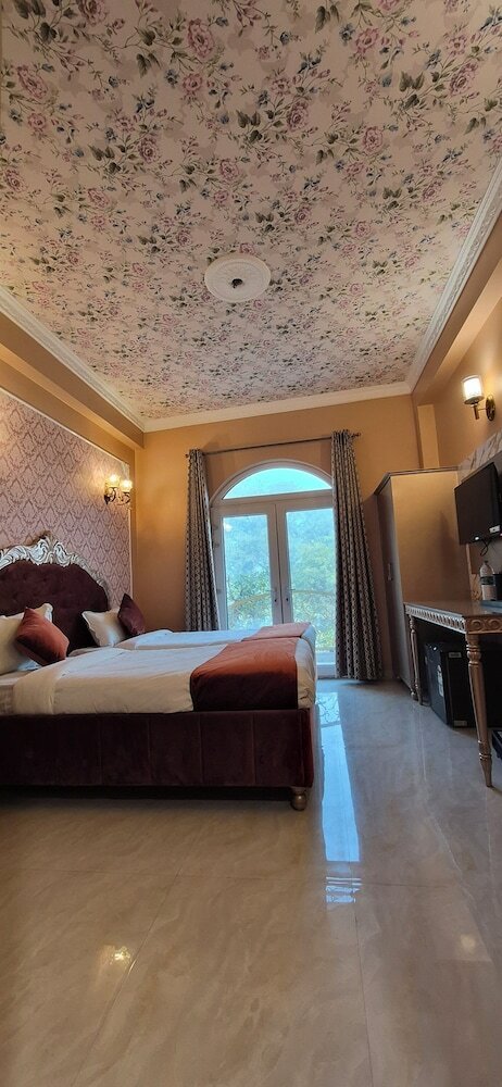 Фото Ray Of Maya Retreat and Resorts