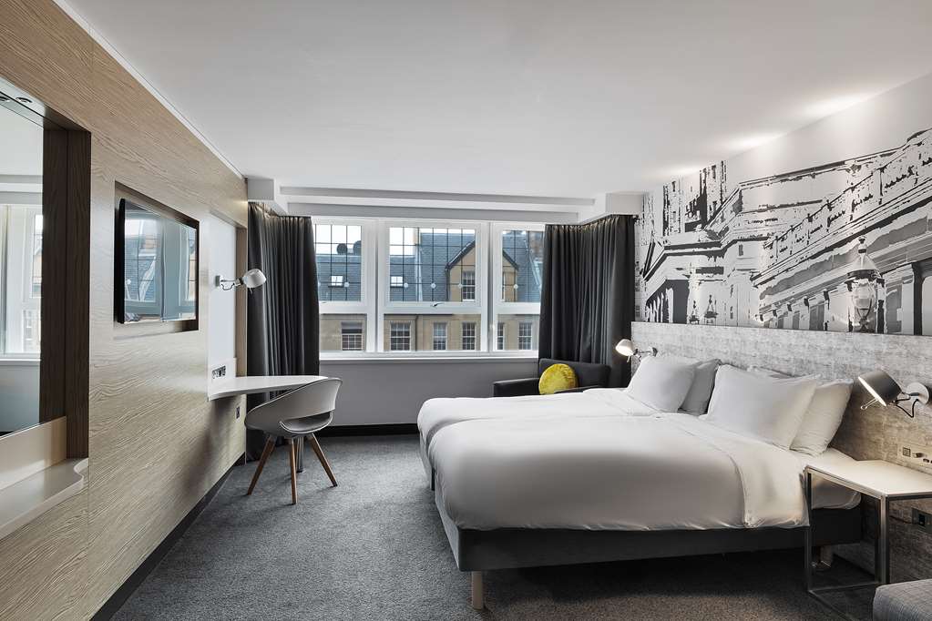 Фото Radisson Blu Hotel, Edinburgh City Centre