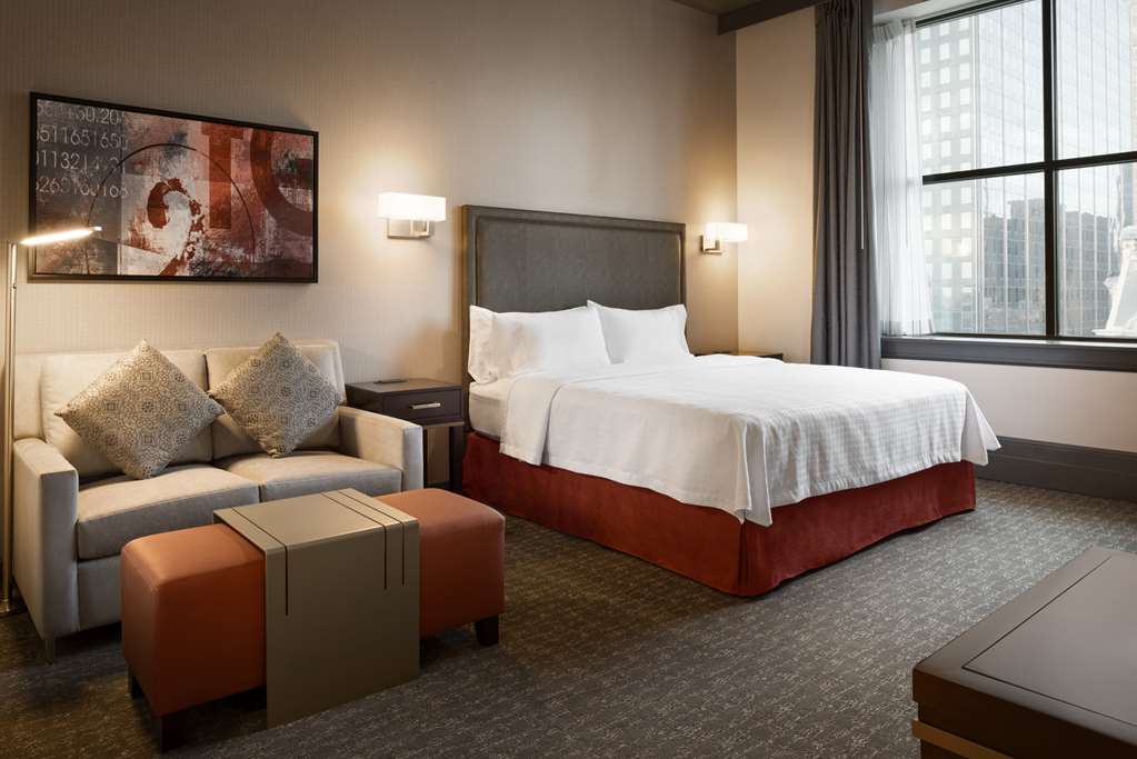 Фото Homewood Suites by Hilton Milwaukee Downtown