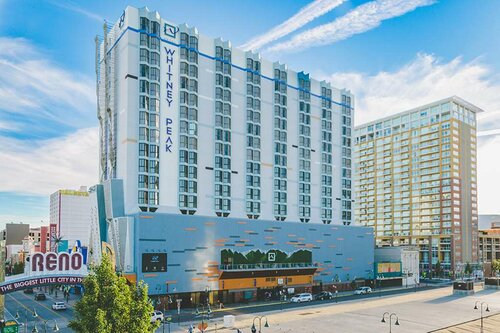 Гостиница Whitney Peak Hotel в Рино