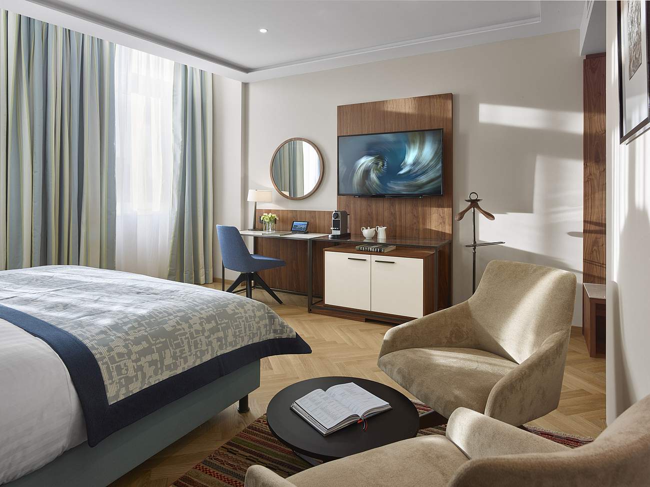 Фото Est Grand Hotel Savoy