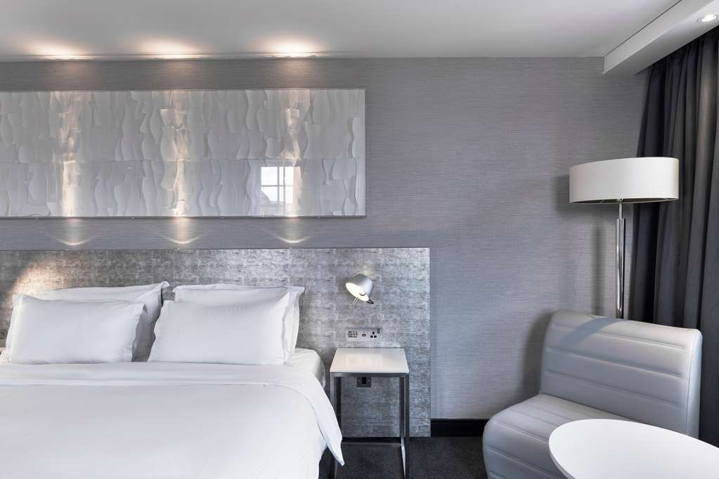 Фото Radisson Blu Hotel, Edinburgh City Centre