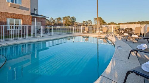 Гостиница Best Western Dothan Inn & Suites в Дотане