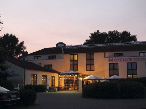 Гостиница Mercure Tagungs & Landhotel Krefeld в Мёрсе