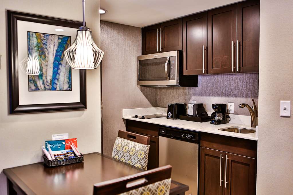 Фото Homewood Suites by Hilton Asheville-Tunnel Road