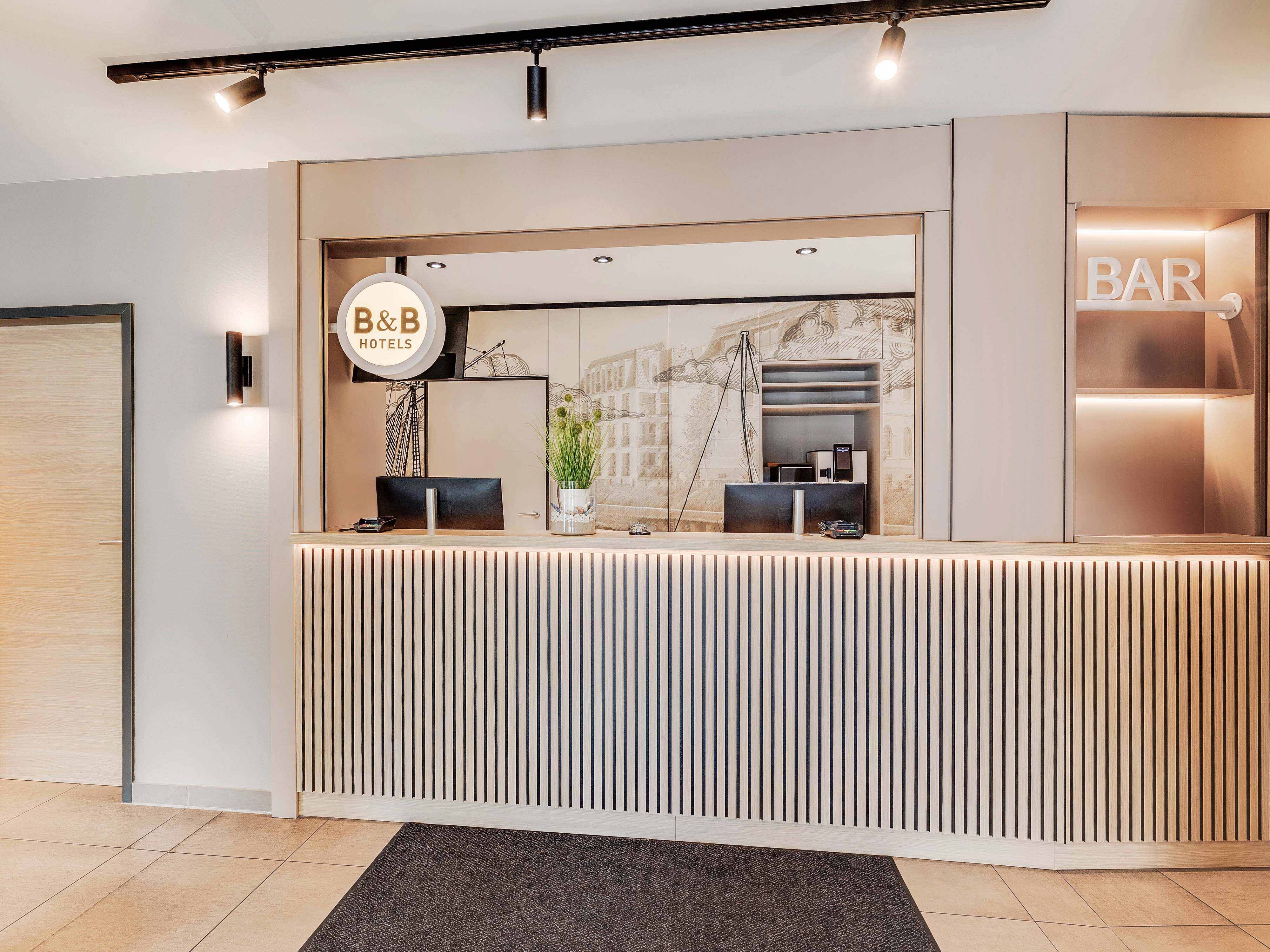 Фото B&b Hotel Oldenburg