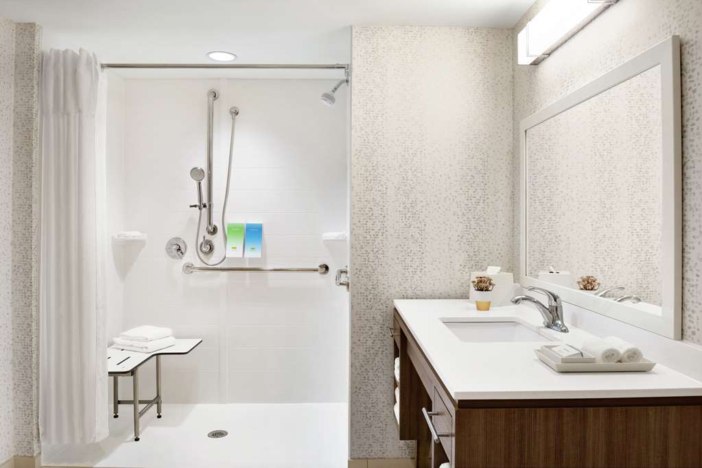 Фото Home2 Suites by Hilton Overland Park