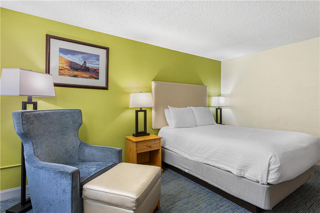 Фото Best Western Hi-desert Inn