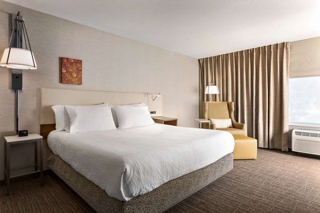 Фото Hilton Garden Inn Flagstaff