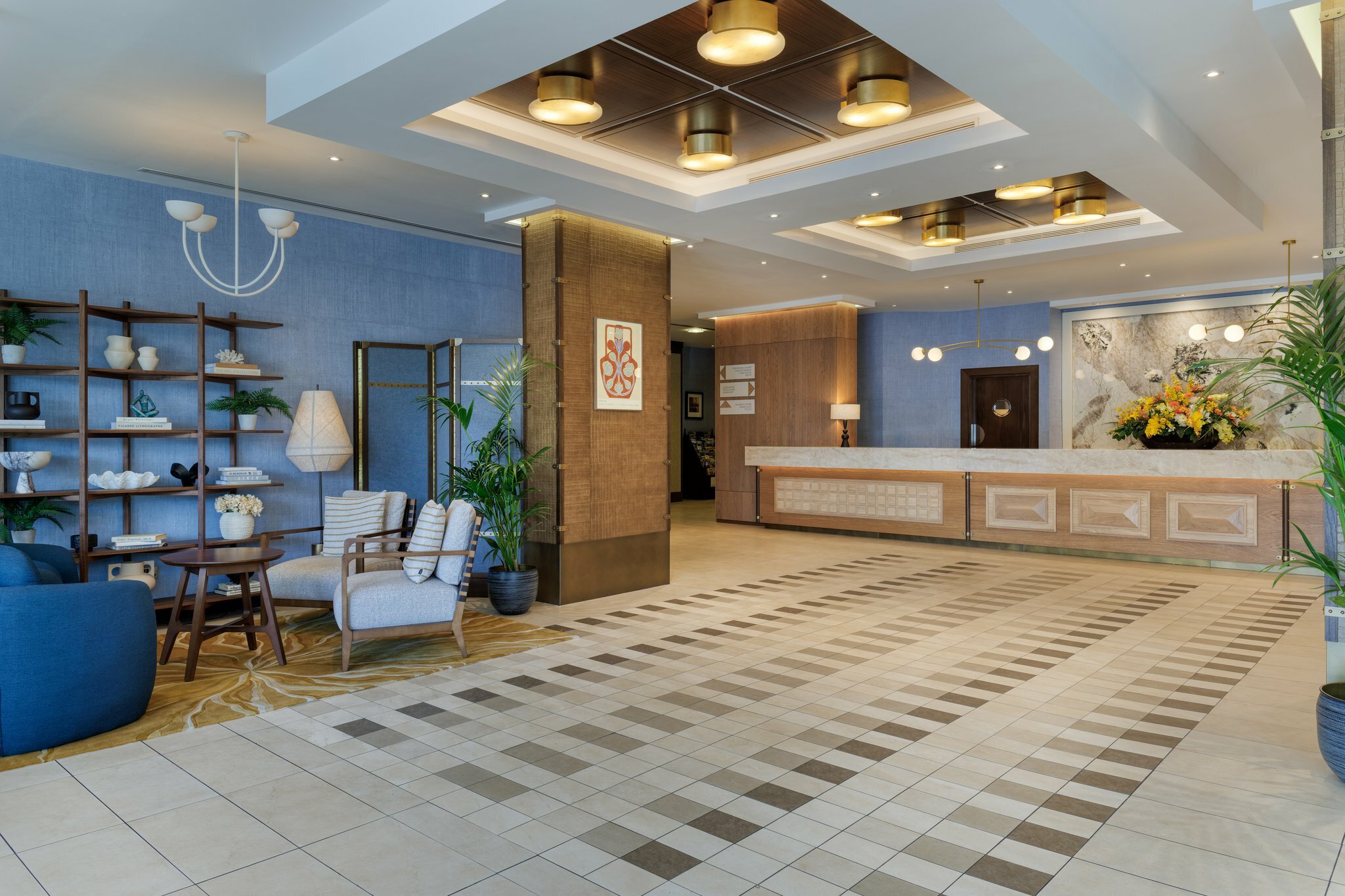 Фото Crowne Plaza London - Gatwick Airport