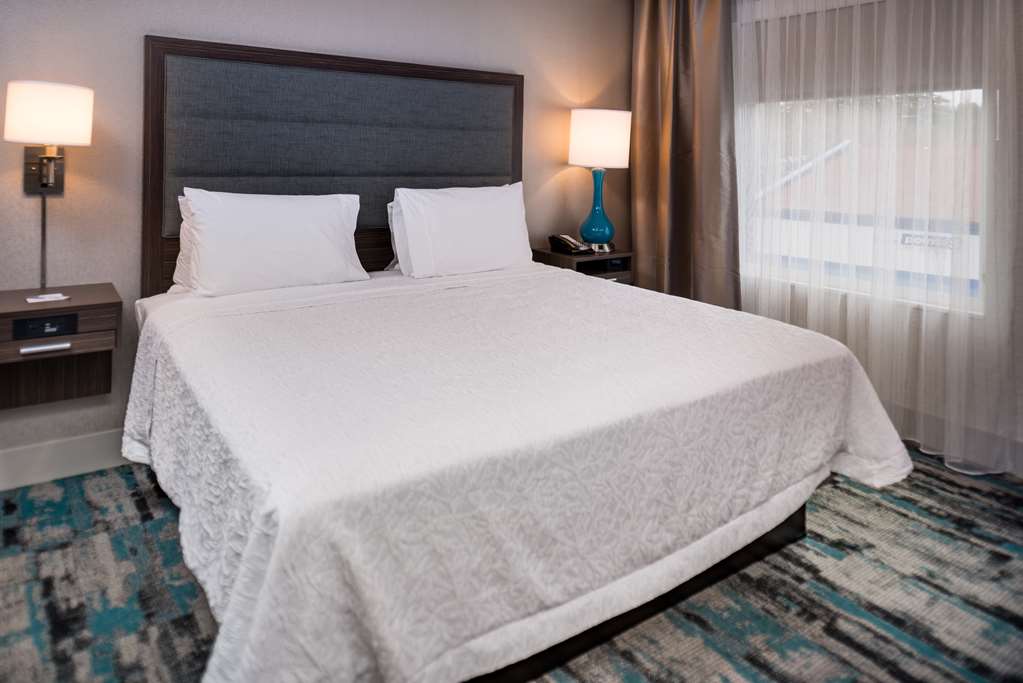 Фото Homewood Suites by Hilton Grand Rapids Downtown