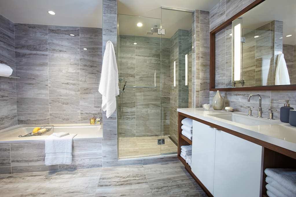 Фото New York Hilton Midtown