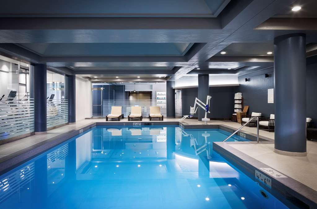 Фото The Logan Philadelphia, Curio Collection by Hilton