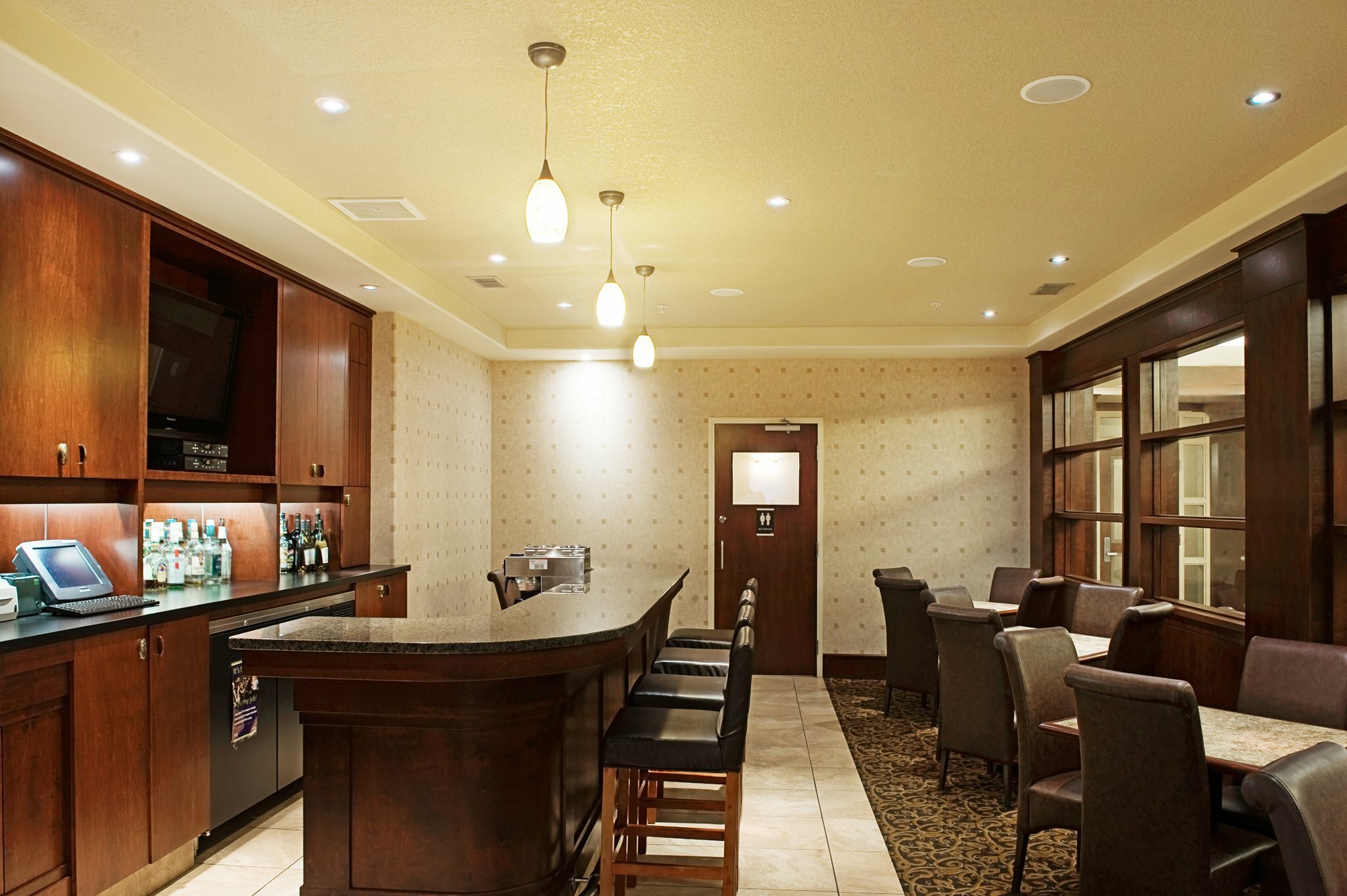 Фото Holiday Inn Hotel & Suites Lloydminster