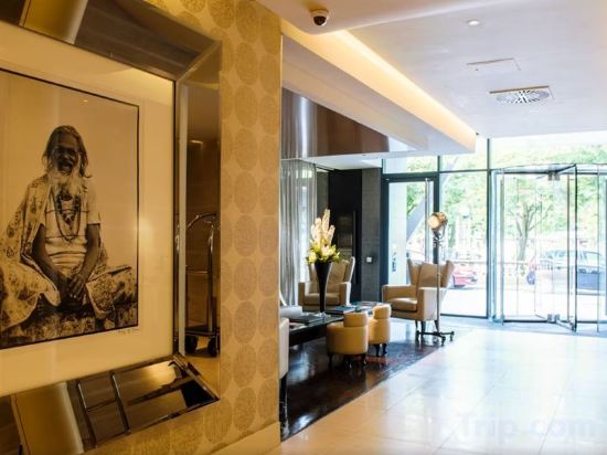 Фото The Vincent Hotel