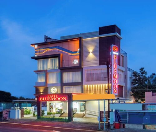 Hotel Bluemoon
