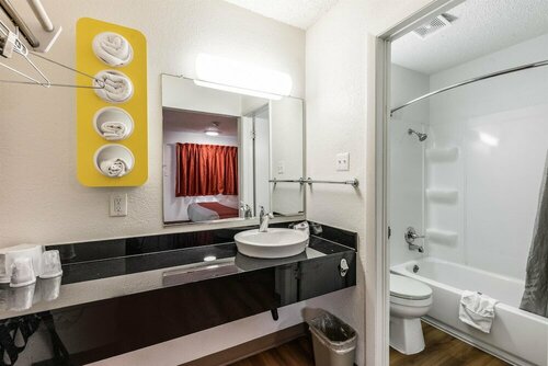 Гостиница Motel 6 Ft Worth - North Richland Hills в Норт Ричланд Хиллс