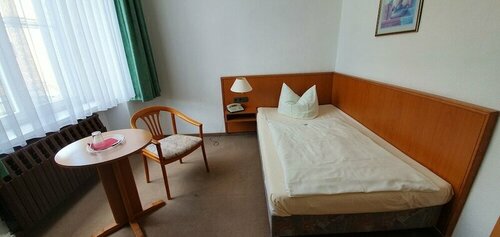 Гостиница Hotel Stadt Köthen в Кётене