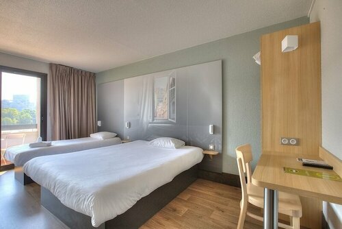 Гостиница B&b Hotel Villeneuve-Loubet Village в Кань-сюре-Мер