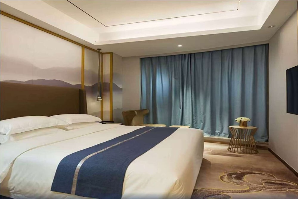 Фото Ramada by Wyndham Changsha South Bus Station