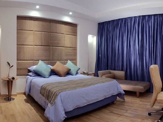 Фото The Park Kolkata