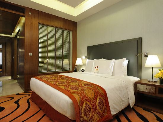 Фото DoubleTree by Hilton Hotel Gurgaon - New Delhi NCR