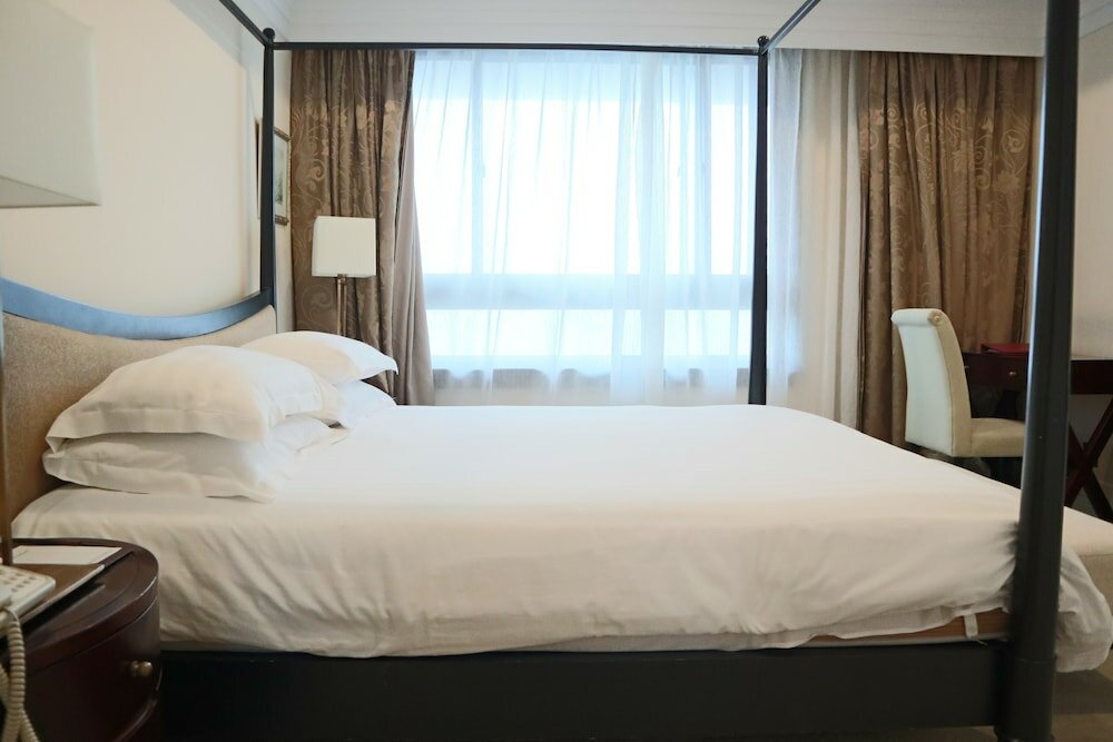 Фото Everbright Convention & Exhibition Centre Hotel