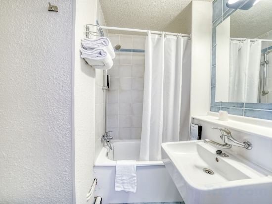 Фото Campanile PRIME - Paris Ouest Boulogne Hotel