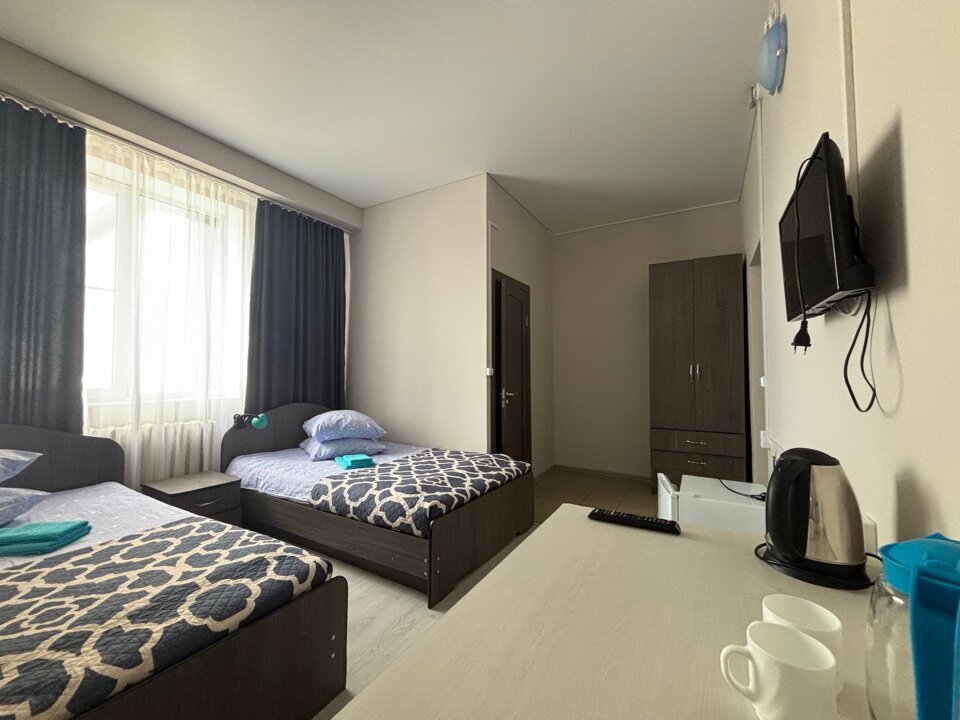 Фото отеля 1