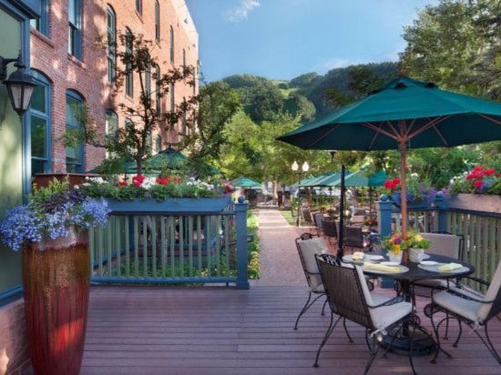 Фото Hotel Jerome, Auberge Resorts Collection