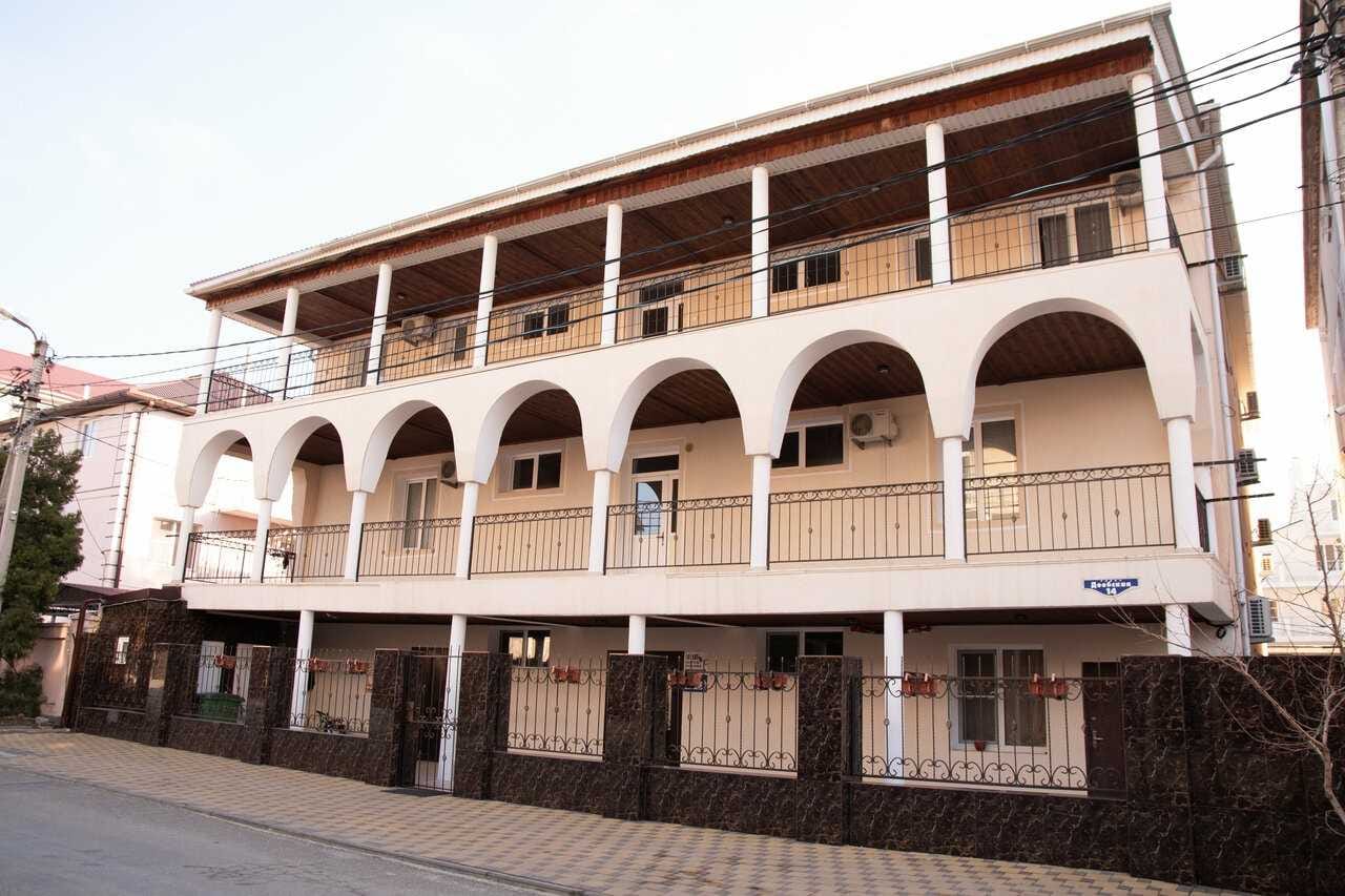 Фото Астери