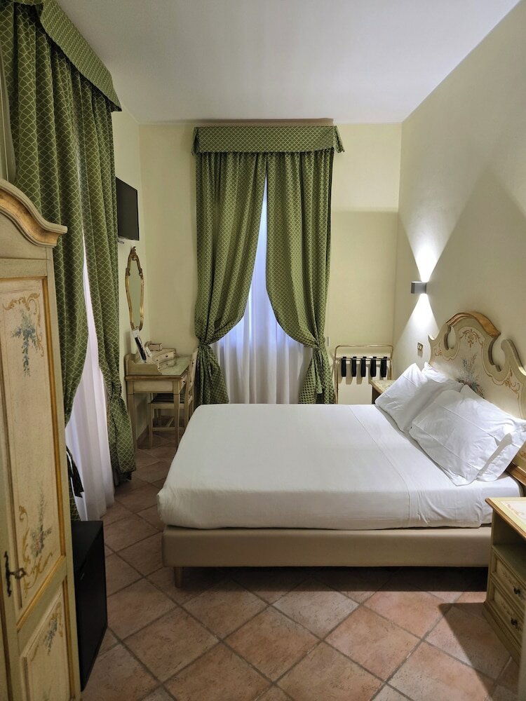 Фото Sourire Hotel