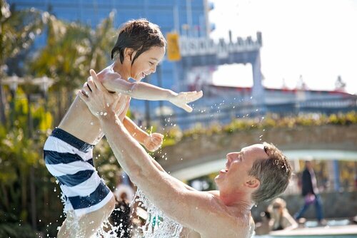 Гостиница Disneyland Hotel в Пласентии