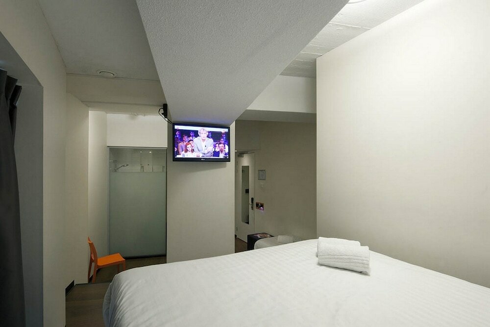 Фото EasyHotel Rotterdam City Centre