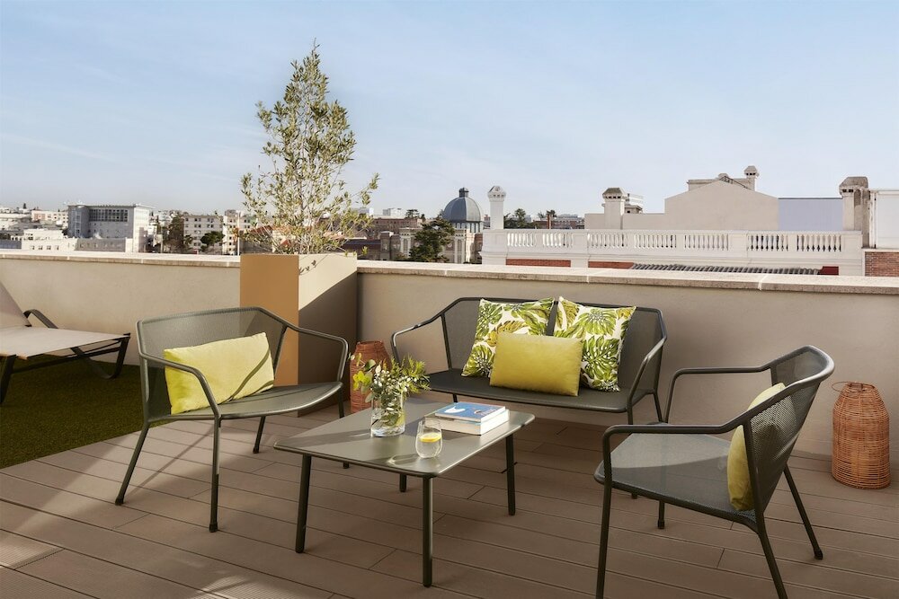 Фото Nh Madrid Zurbano