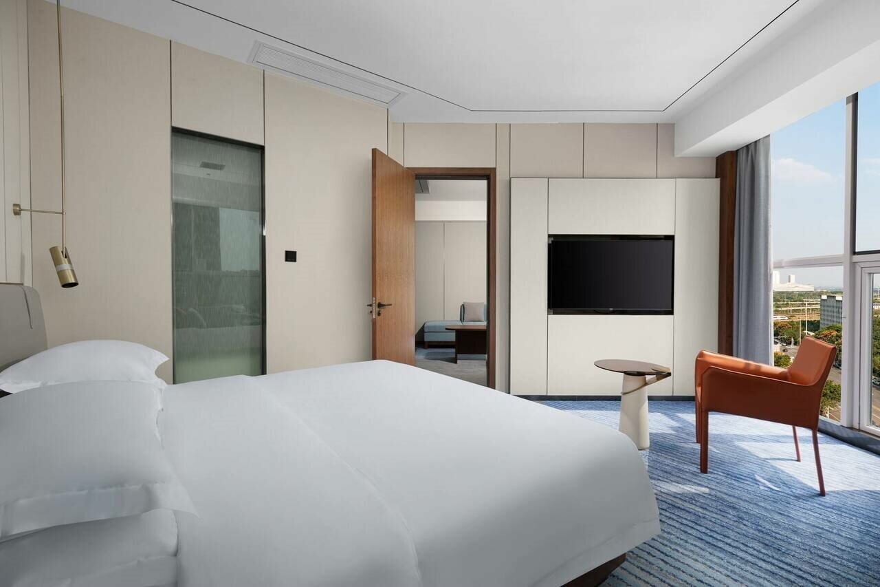 Фото Отель Ramada by Wyndham Changsha West
