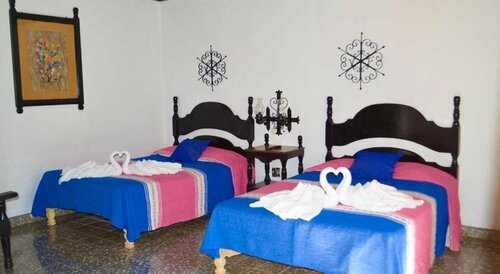 Гостиница Hotel Villa de Flores в Уруапане