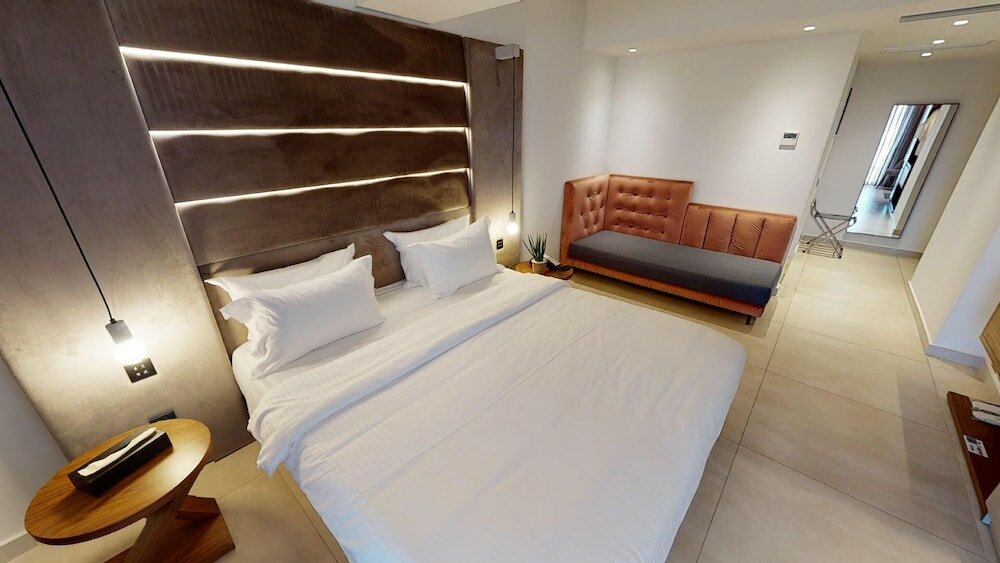 DOM Boutique Hotel - 18