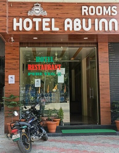 Hotel Abu Inn