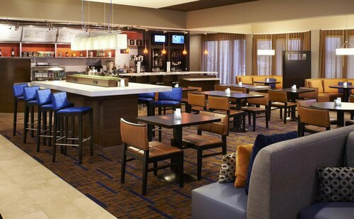 Гостиница Courtyard by Marriott Chicago Arlington Heights South в Элк-Гров-Виллидж