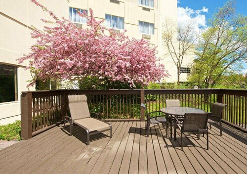 Гостиница Sheraton Bucks County Langhorne в Трентоне