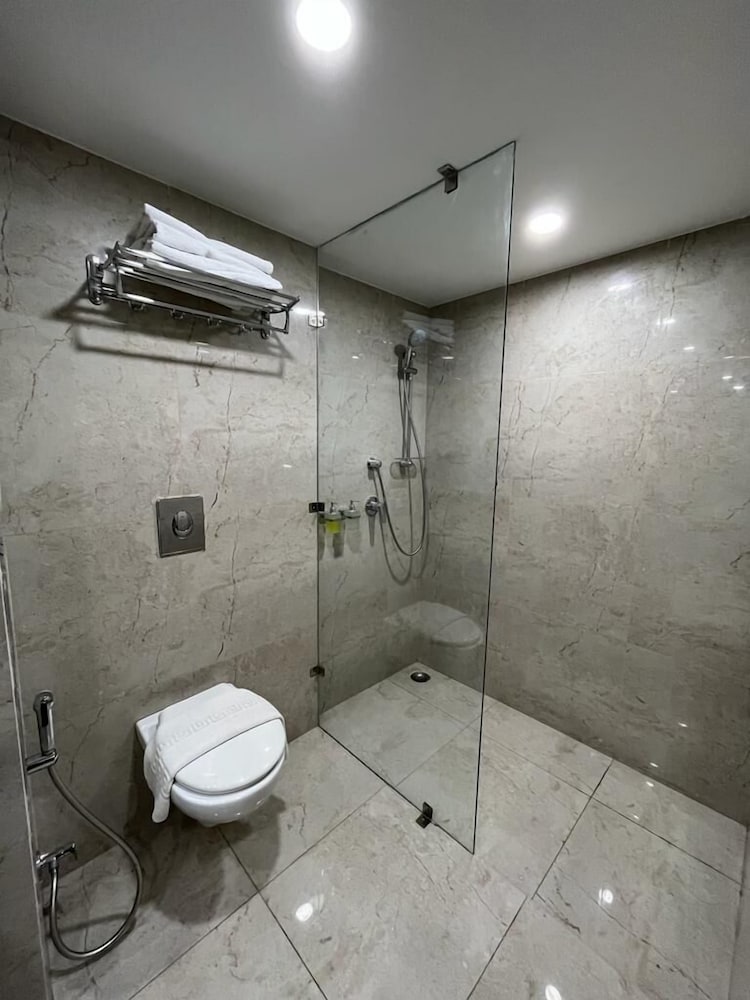 Фото Hotel Residency