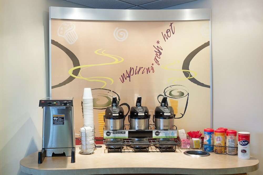 Фото Red Roof Inn Madison, Wi