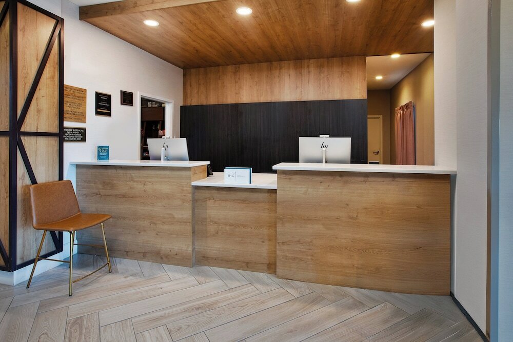 Фото Staybridge Suites Lincoln Northeast, an Ihg Hotel