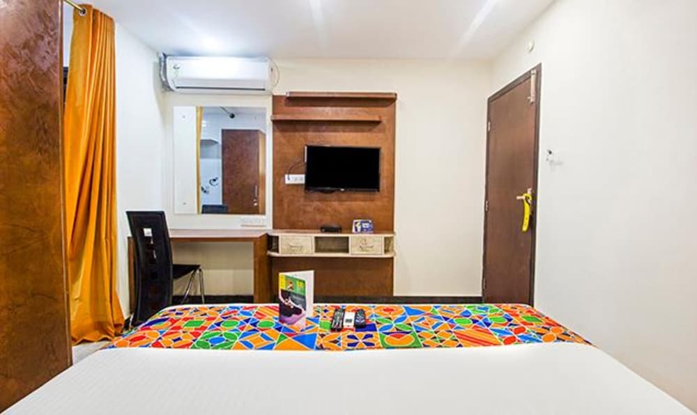 Фото FabHotel Corporate Crown II Koramangala