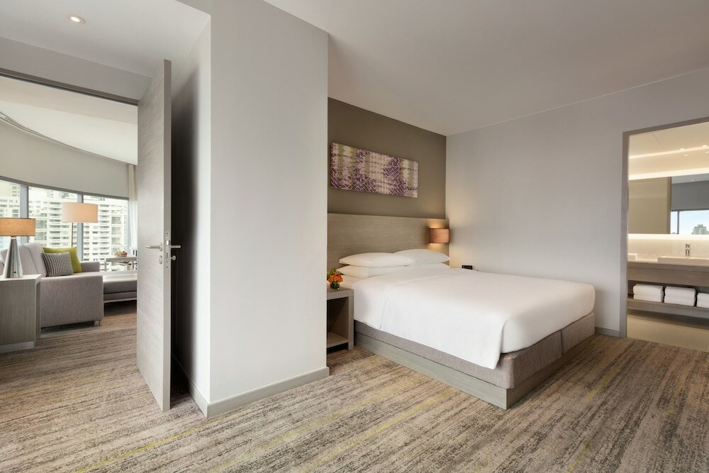 Фото Hyatt Place Bangkok Sukhumvit 24
