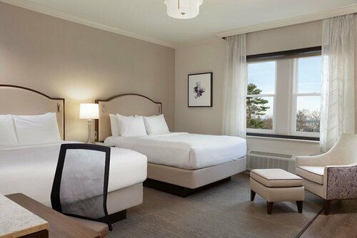 Гостиница The Grand Summit Hotel в Саммите