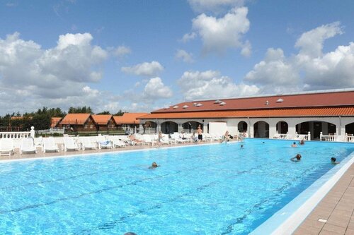 Гостиница Emmerbølle Strand Camping - Feriepark Langeland в Южной Дании