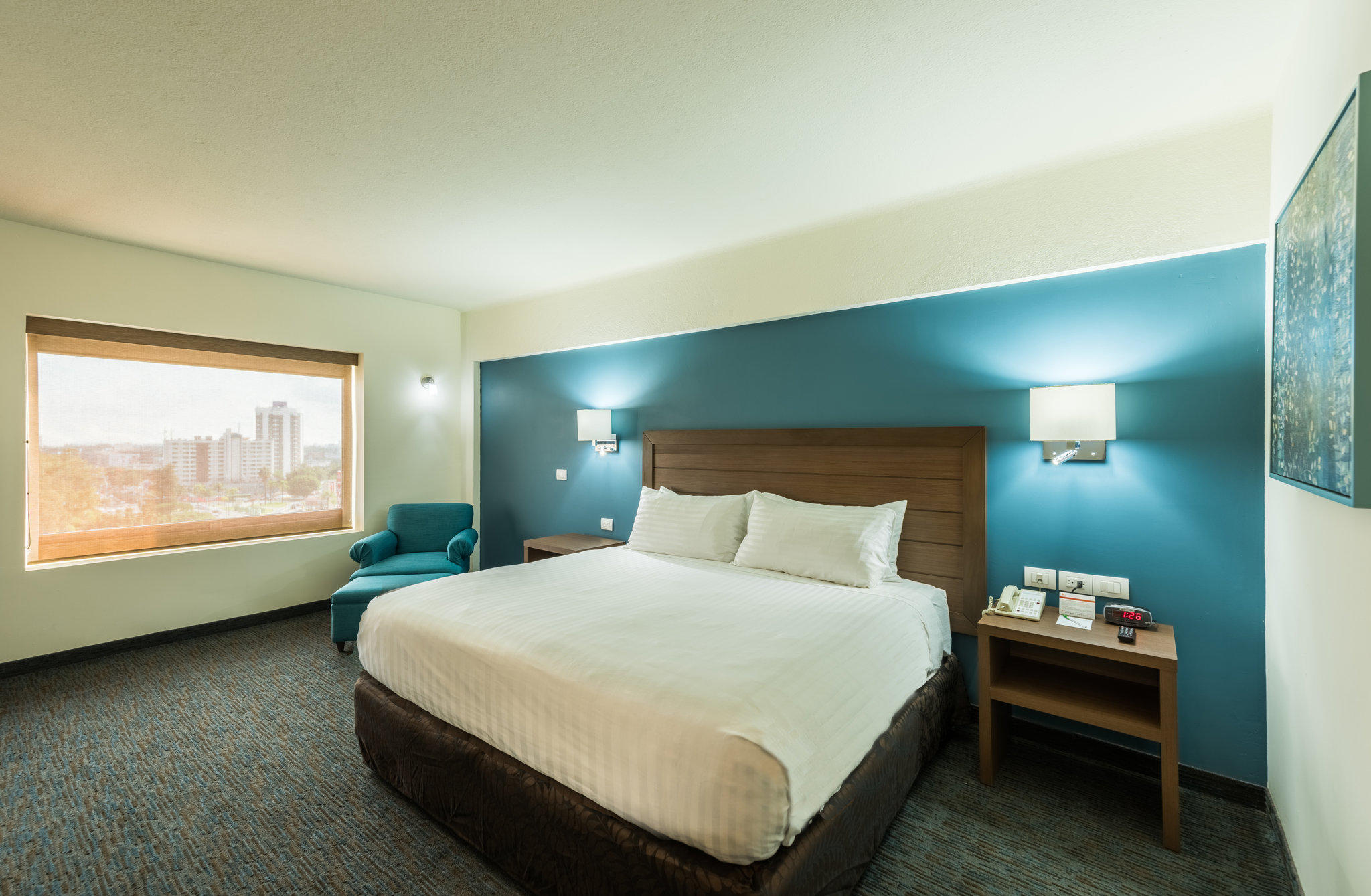 Фото Holiday Inn Guadalajara Expo