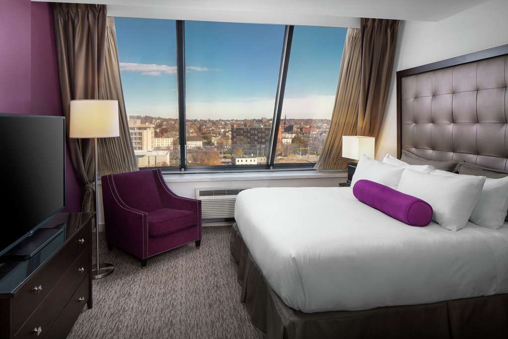Фото DoubleTree by Hilton Manchester Downtown